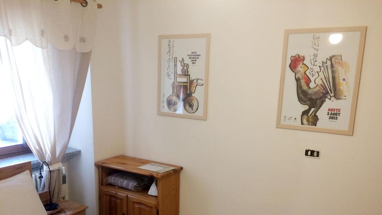 Apartament Le Joli Coin Du Passage Aosta Zewnętrze zdjęcie